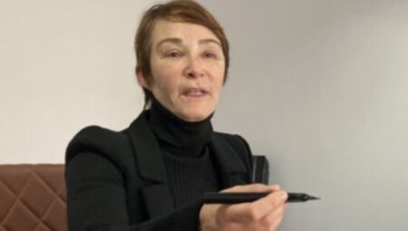 Aslı Baykal, ‘sokak’ ve ‘boykot’ davetine karşı da devrede: AKP’ye açık takviye iletisi