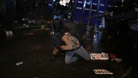Ayağını TOMA ezdi sabaha kadar hastaneye götürülmedi! Üniversiteli Ö.T. anlattı