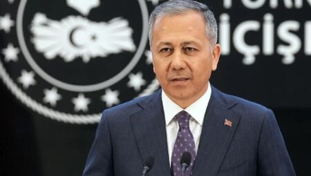 Bakan Yerlikaya’dan sabaha karşı 03.57’de boykot çıkışı