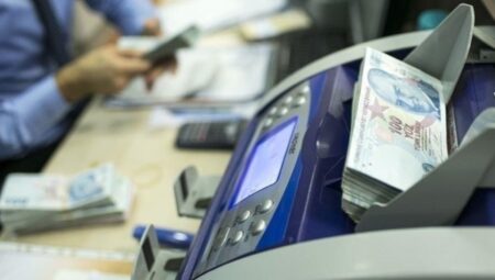 Bankaların takipteki kredileri artıyor: Yüksek faiz ve düşük gelir etkisi!