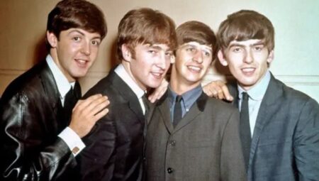 Beatles’ın kıssası ‘peş peşe izlenebilir’ dört sinemayla beyaz perdeye aktarılıyor