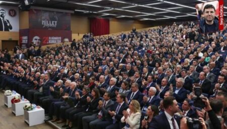CHP, Gölge Kabinesi’ni Cumhurbaşkanlığı seçimine nazaran düzenlemeyi planlıyor