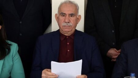 DEM Parti’den çok sert ‘silah bırakma’ çıkışı: ‘Oyalamanın bir mottosu… İpe un sermeye son verin!’