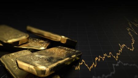Dev bankalardan rekor altın kestirimi: ‘Tahminimizi ons başına…’