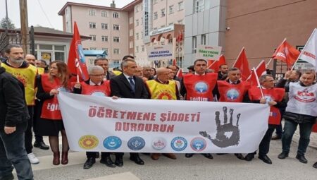 Eğitimciler şiddete karşı haykırdı: Can endişesiyle çalışmak istemiyoruz