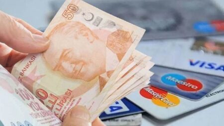 Faiz artışı sonrası kredi kartı kullanımında rekor! Tüketici tercihlerini değiştiriyor