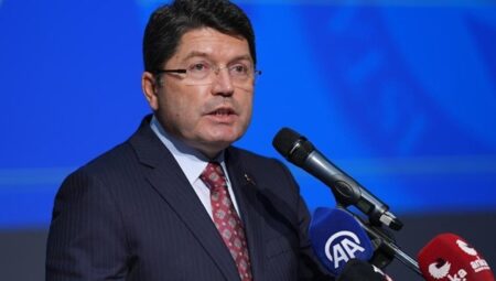 İmamoğlu’nun tutuklanacağından haberi var mıydı? Adalet Bakanı Tunç’u sinirlendiren ‘Trump’ sorusu: ‘Bu saçma sapan bir iddia!’