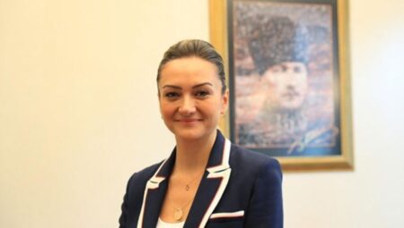 Kadriye Kasapoğlu kimdir?  Ekrem İmamoğlu’nun Özel Kalem Müdürü Kadriye Kasapoğlu neden gözaltına alındı?