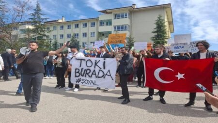 ‘Öğretmenlerimiz olmadan bu muvaffakiyetler sürdürülemez’