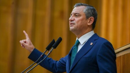 Özgür Özel’den siyasi parti önderlerine teşekkür