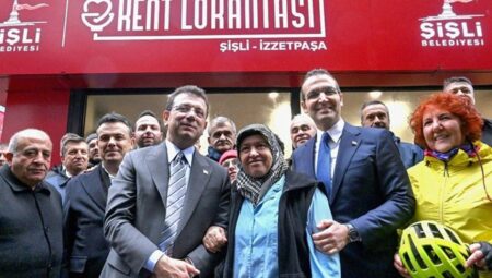 Resul Emrah Şahan’dan ‘Kent Lokantaları’ jesti: 3 öğün yemeğin fiyatını, yurttaşlar ismine kendi cebinden ödedi!