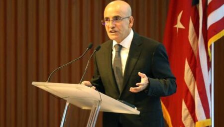 Şimşek’ten 41 milyar dolarlık borç planı: Türkiye’nin geleceği proje finansmanına emanet