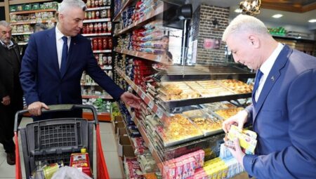 Ticaret Bakanı Ömer Bolat’ın ‘boykot’ mesaisi: Alışveriş cinsine çıktı