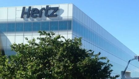Ünlü şirketten şahsî datalar çalındı: Müşteriler risk altında!