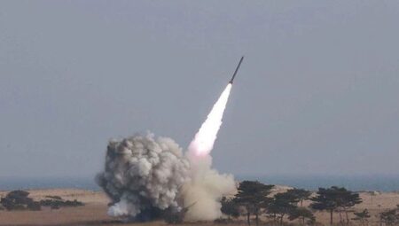Yemen’den İsrail’e füze: Havaalanı iniş ve kalkışlara kapatıldı