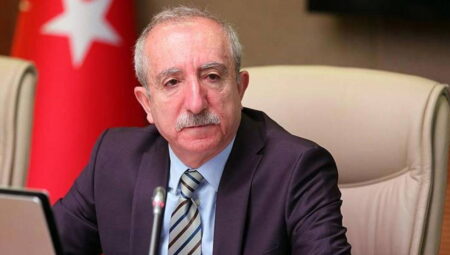 AKP’li Miroğlu, PKK’nin ‘fesih’ metnini eleştirenlere reaksiyon gösterdi: ‘Lozan delinecek diye feveran ediyorlar, hükmettikleri tarih avuçlarının içinden kayıp gidiyor!’