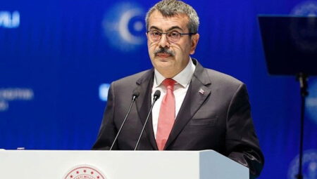 Bakan Tekin’den ‘zorunlu eğitim’ açıklaması: Lise 3 yıla mı düşüyor?