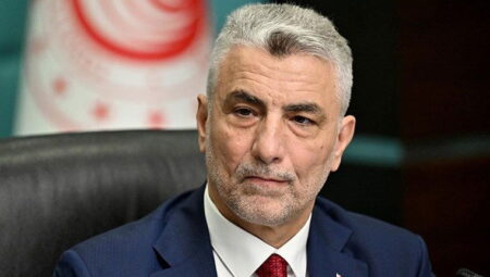 CHP’den, Bakan Bolat’a sert tepki: ‘Suskun kalarak üreticiyi ve ihracatçıyı sahipsiz bırakıyor’
