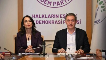 DEM Parti yeni sürecin ‘yol haritasını’ belirledi! İşte MYK toplantısında konuşulanlar…