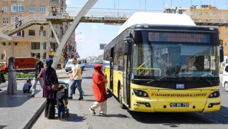 Diyarbakır’da toplu ulaşım fiyatlarına artırım geldi