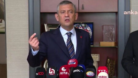 TÜRKONFED’i ziyaret etti… Özgür Özel’den ‘diploma’ ve ‘Özgür Çelik’ açıklaması: ‘Akın’a talimat vermişler…’