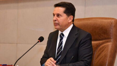 Ahmet Özer 7 ay sonra birinci kere hakim karşısına çıkıyor: 7.5 yıldan 15 yıla kadar mahpus istemi…
