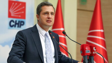 CHP’li Deniz Yücel’den Özgür Özel’e yönelik soruşturmaya reaksiyon: Meydanlardaki milyonları tutuklayamazsınız