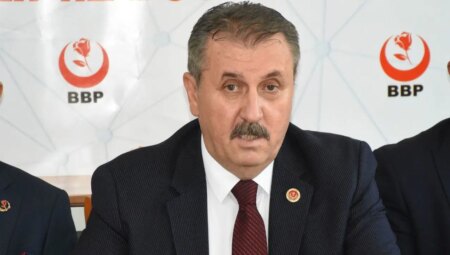 Destici’den Bahçeli’nin kurul teklifine itiraz: ‘İşin içinden çıkılmaz’