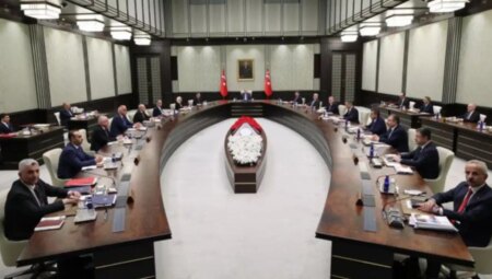 Dikkat çeken kulis… Kabinede büyük değişim: 8 bakan gidiyor, 2 yeni bakanlık yolda!