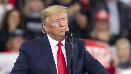 Donald Trump’tan yeni ticaret atağı: Çelik ve alüminyuma dev vergi!