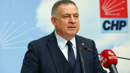 Gökan Zeybek: ‘Batık krediler son sekiz haftada 51,9 milyar lira daha arttı’