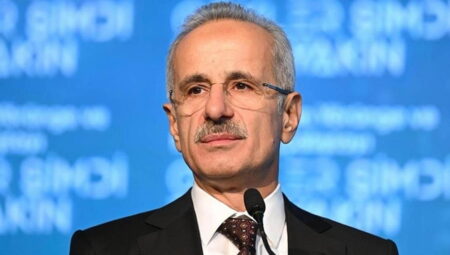 ‘İnternet hızı’ sorunu Meclis gündeminde… CHP’li isimden, Bakan Uraloğlu’na zor soru: ‘Kabilelerin sahip olduğu interneti biz neden kullanamıyoruz?’