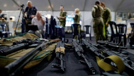 İspanya’dan İsrail’e silah ambargosu için birinci adım