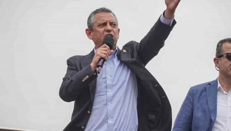Özgür Özel’den yurttaşlara davet: ‘Adalet ve demokrasi için…’