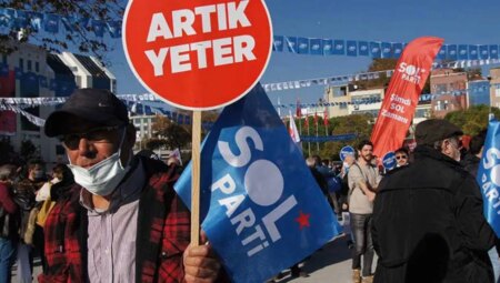 SOL Parti’den muhalefete davet: ‘Kirli Anayasa oyununa ortak olmayın’