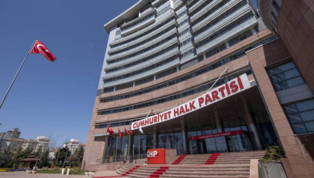 Son Dakika… CHP’nin TBMM Başkanvekili seçildi